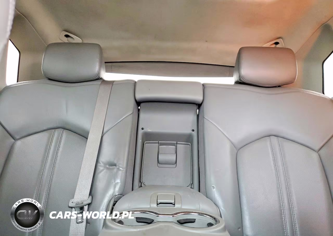 2010 Cadillac Srx Luxury Collection VIN:3GYFNAEY2AS655877 - 10