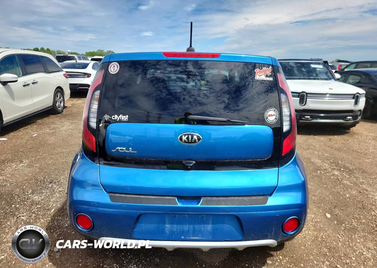 2017 Kia Soul + VIN:KNDJP3A54H7456615 - 6