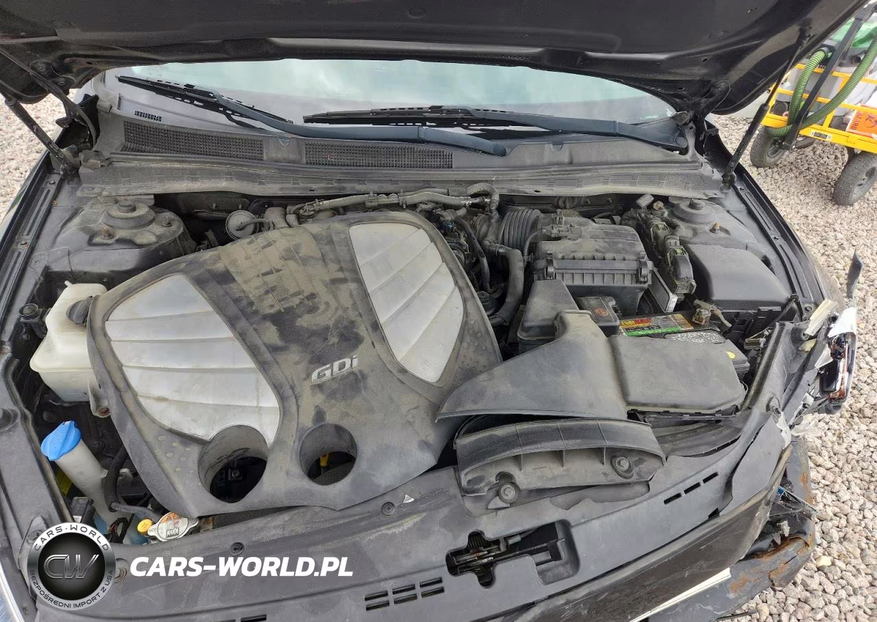 2015 Kia Cadenza Premium VIN:KNALN4D73F5170617 - 11