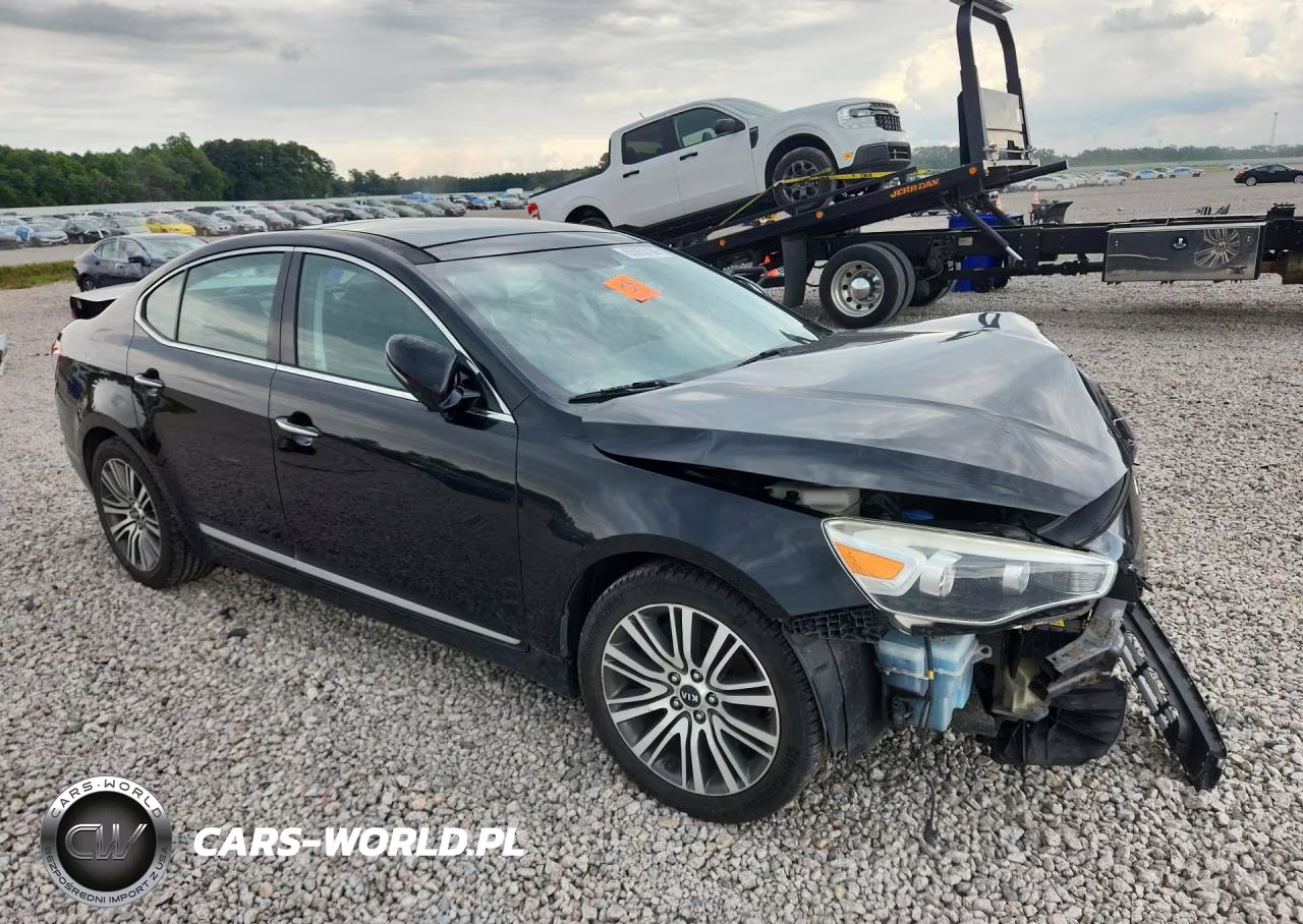 2015 Kia Cadenza Premium VIN:KNALN4D73F5170617 - 4