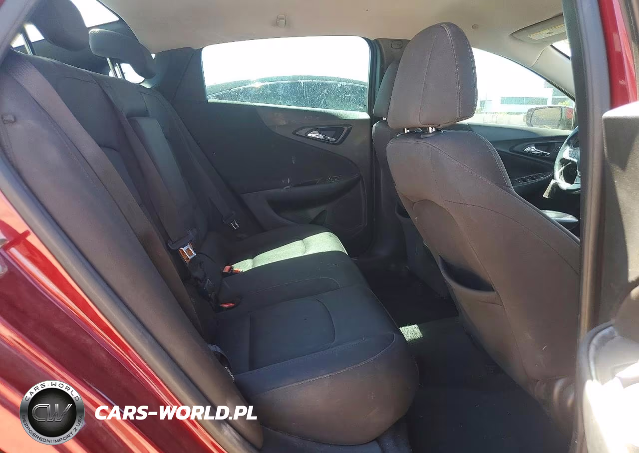 2018 Chevrolet Malibu Lt VIN:1G1ZD5ST9JF108012 - 10