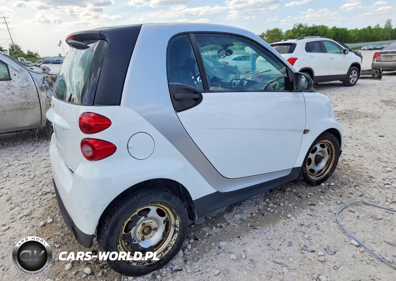 2014 Smart Fortwo Pure VIN:WMEEJ3BA4EK748306 - 3