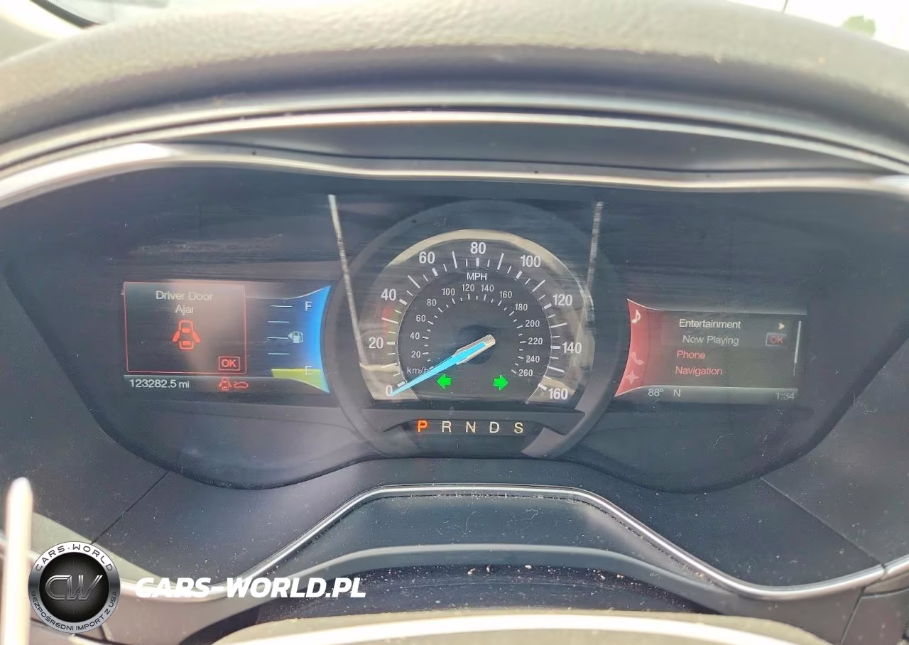 2014 Ford Fusion Titanium VIN:3FA6P0K9XER397604 - 9