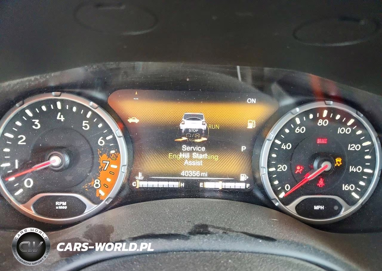 2017 Jeep Renegade Trailhawk VIN:ZACCJBCB8HPF99903 - 9