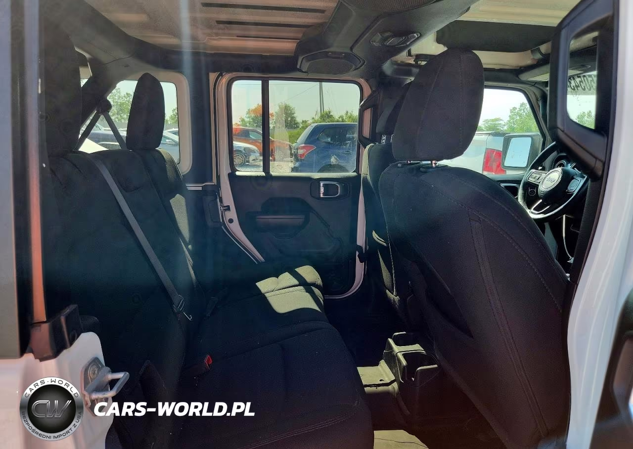 2020 Jeep Wrangler Unlimited Sport VIN:1C4HJXDG6LW201595 - 10