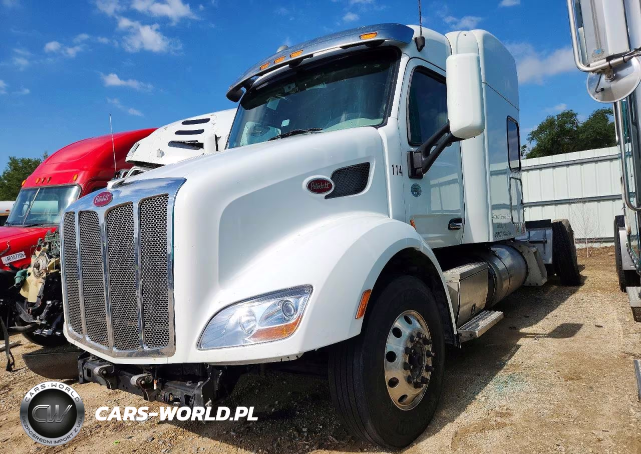 2018 Peterbilt 579 Semi Truck VIN:1XPBDP9X2JD458671 - 2