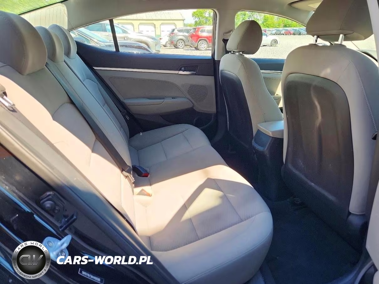 2019 Hyundai Elantra Se VIN:5NPD74LF5KH456585 - 10