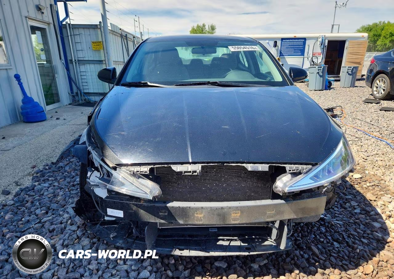 2019 Hyundai Elantra Se VIN:5NPD74LF5KH456585 - 5