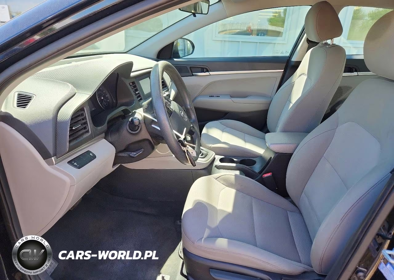 2019 Hyundai Elantra Se VIN:5NPD74LF5KH456585 - 7
