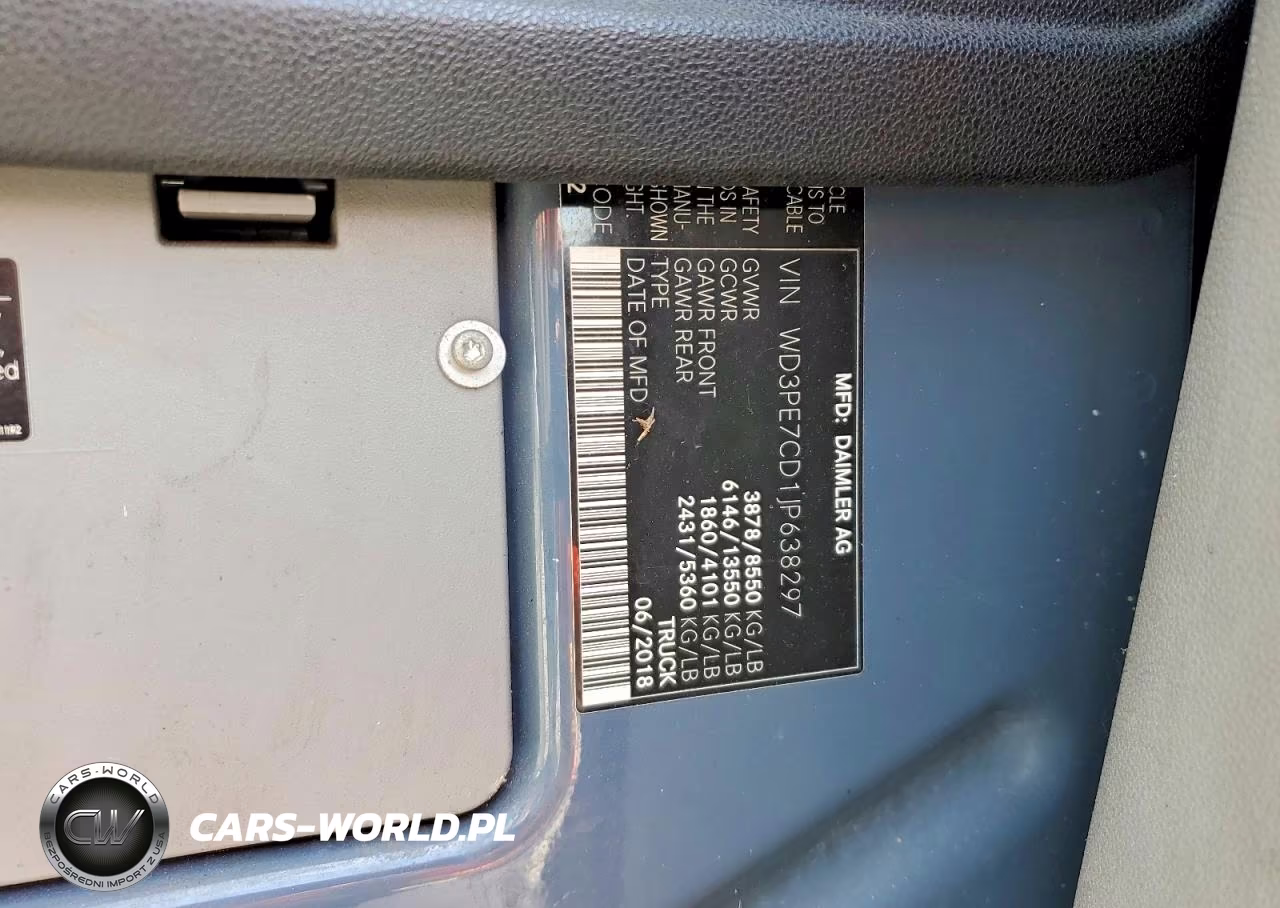 2018 Mercedes Benz Sprinter 2500 Delivery Van VIN:WD3PE7CD1JP638297 - 13