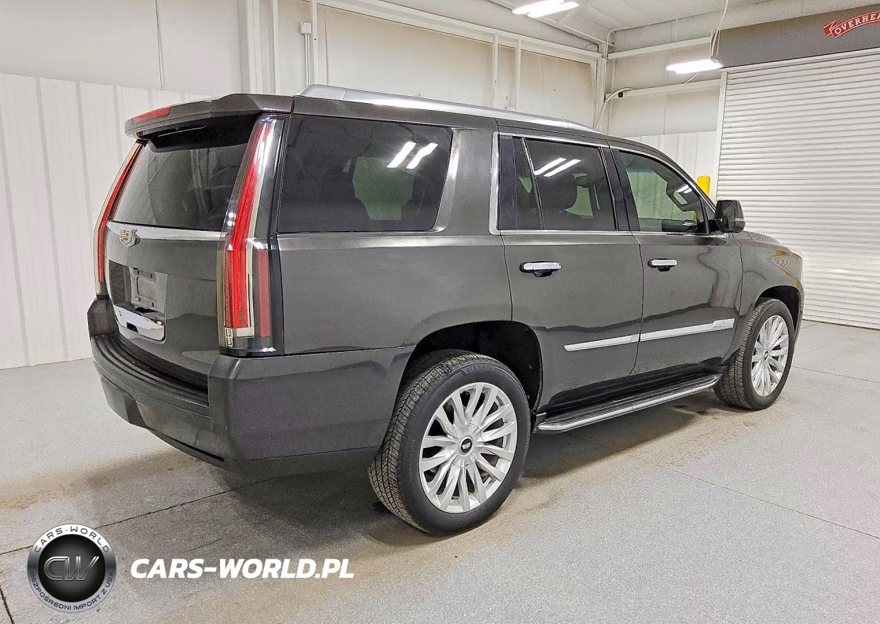 2016 Cadillac Escalade Luxury VIN:1GYS4BKJ7GR356413 - 3