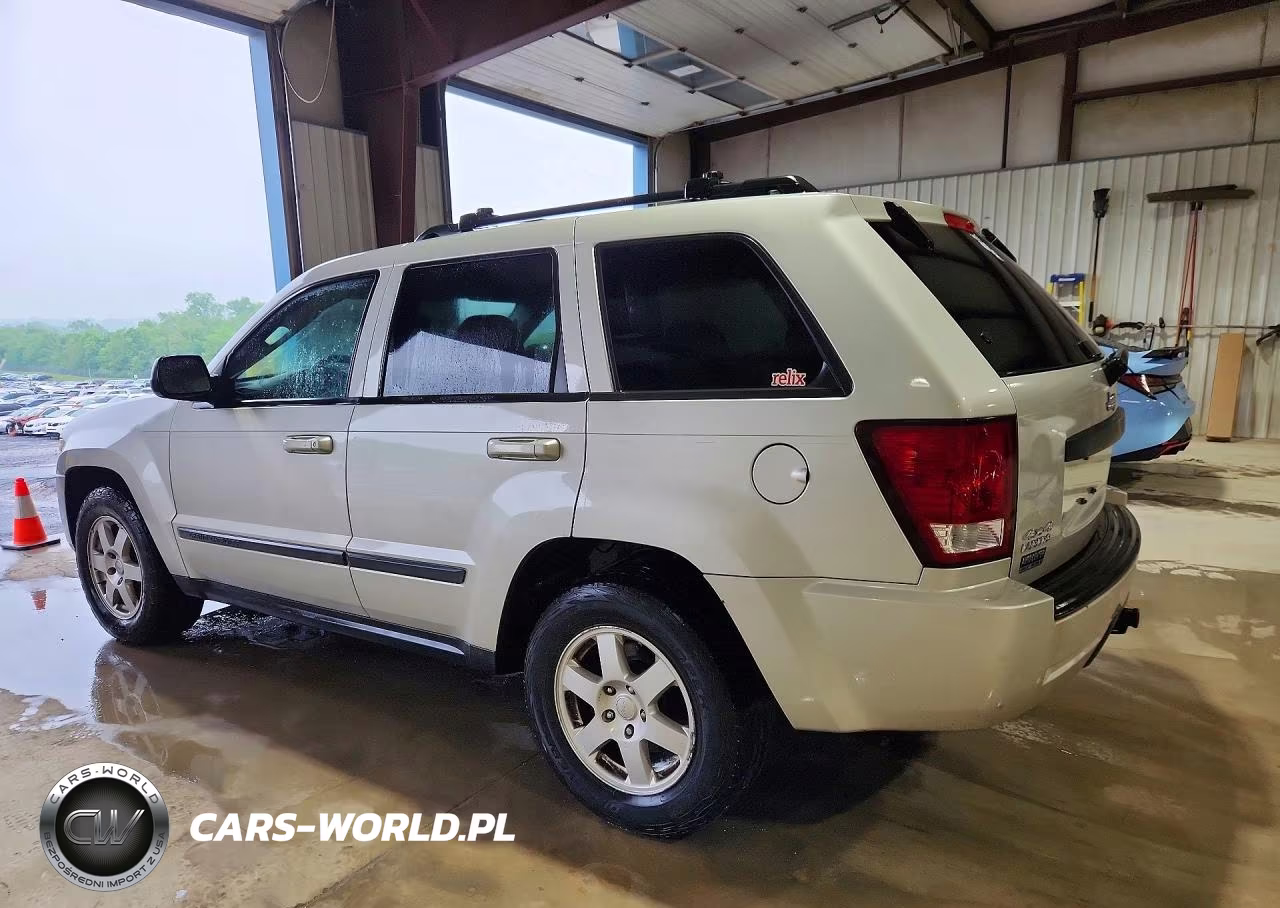 2009 Jeep Grand Cherokee Laredo VIN:1J8GR48K79C521710 - 2