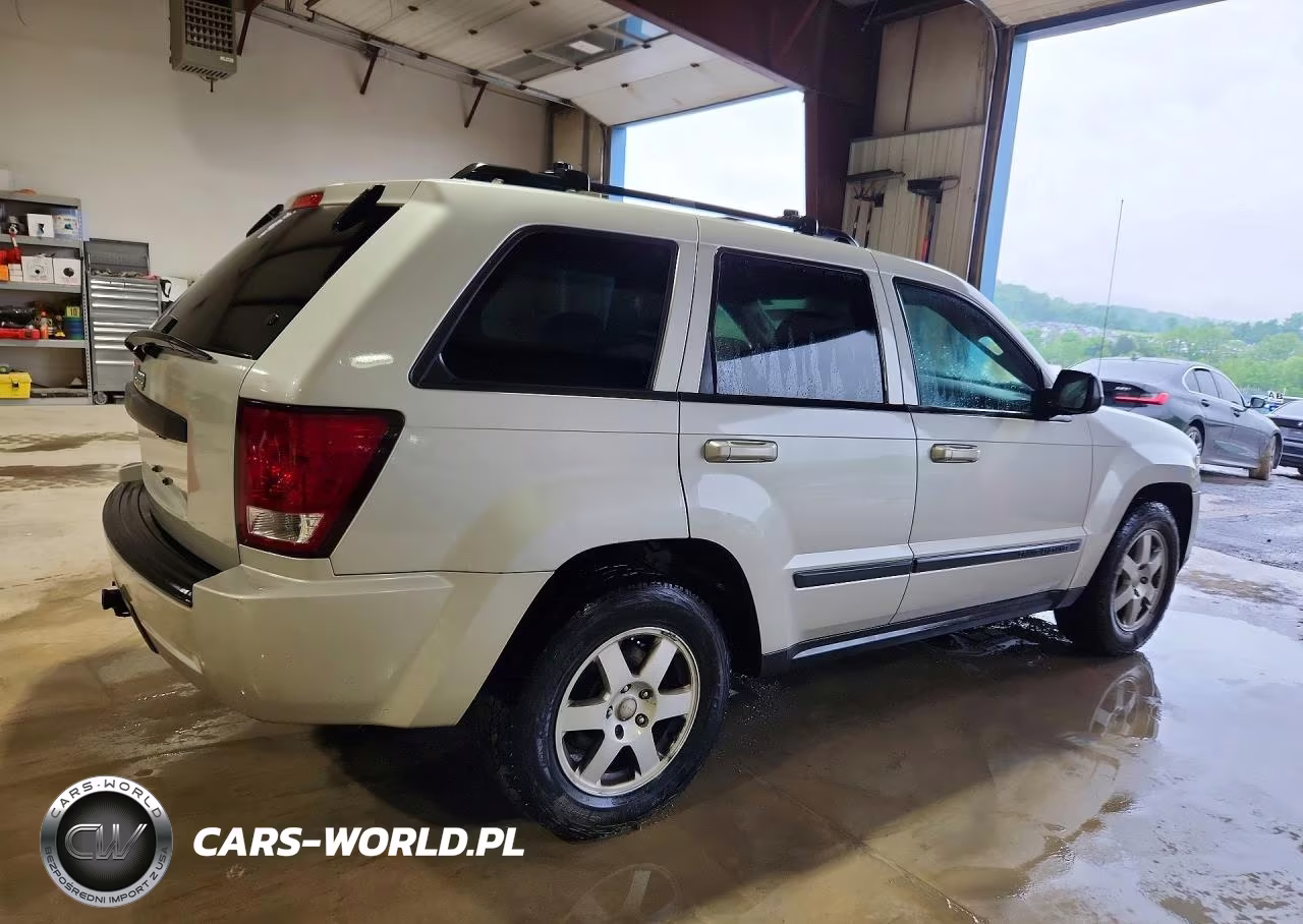 2009 Jeep Grand Cherokee Laredo VIN:1J8GR48K79C521710 - 3
