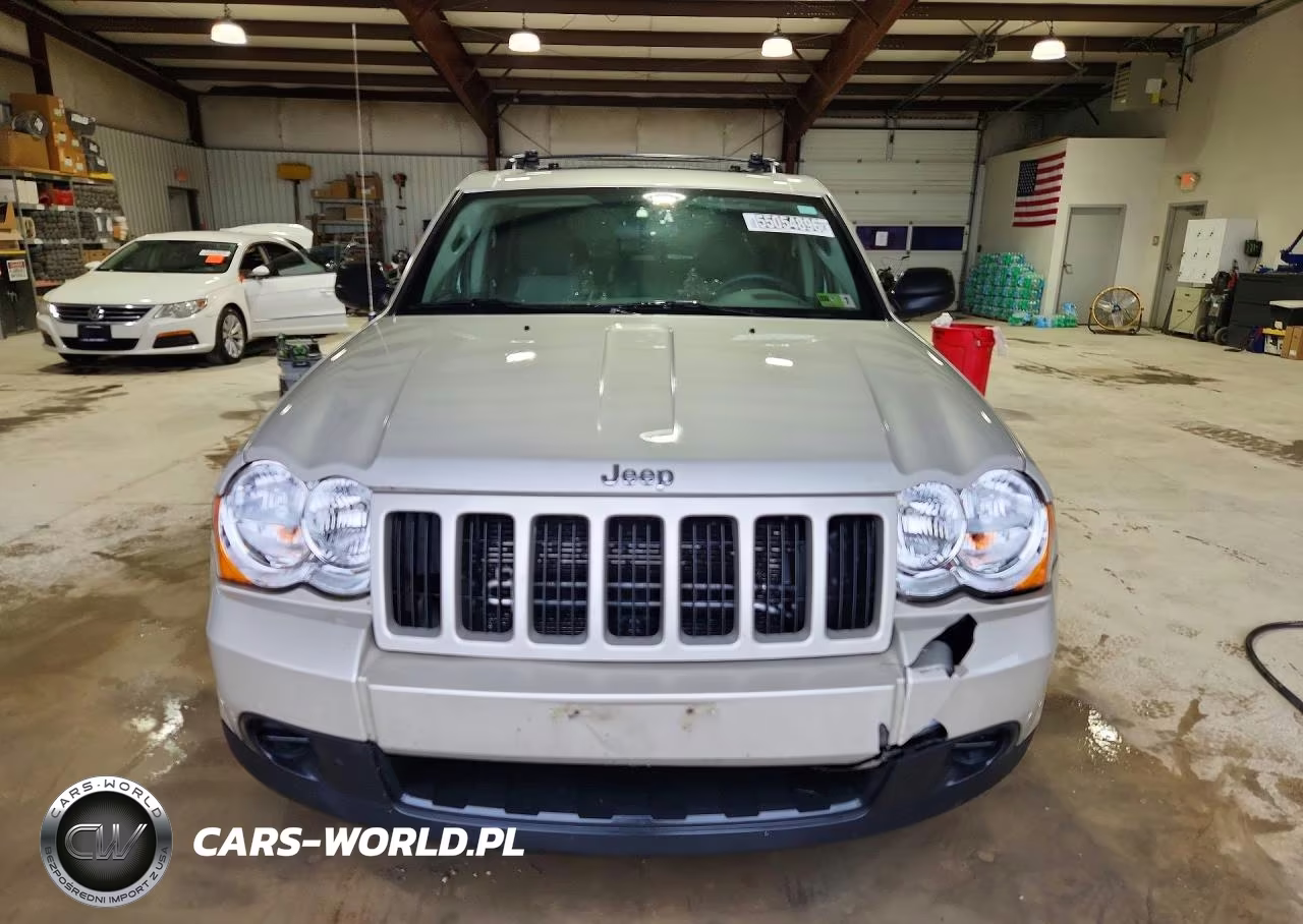 2009 Jeep Grand Cherokee Laredo VIN:1J8GR48K79C521710 - 5