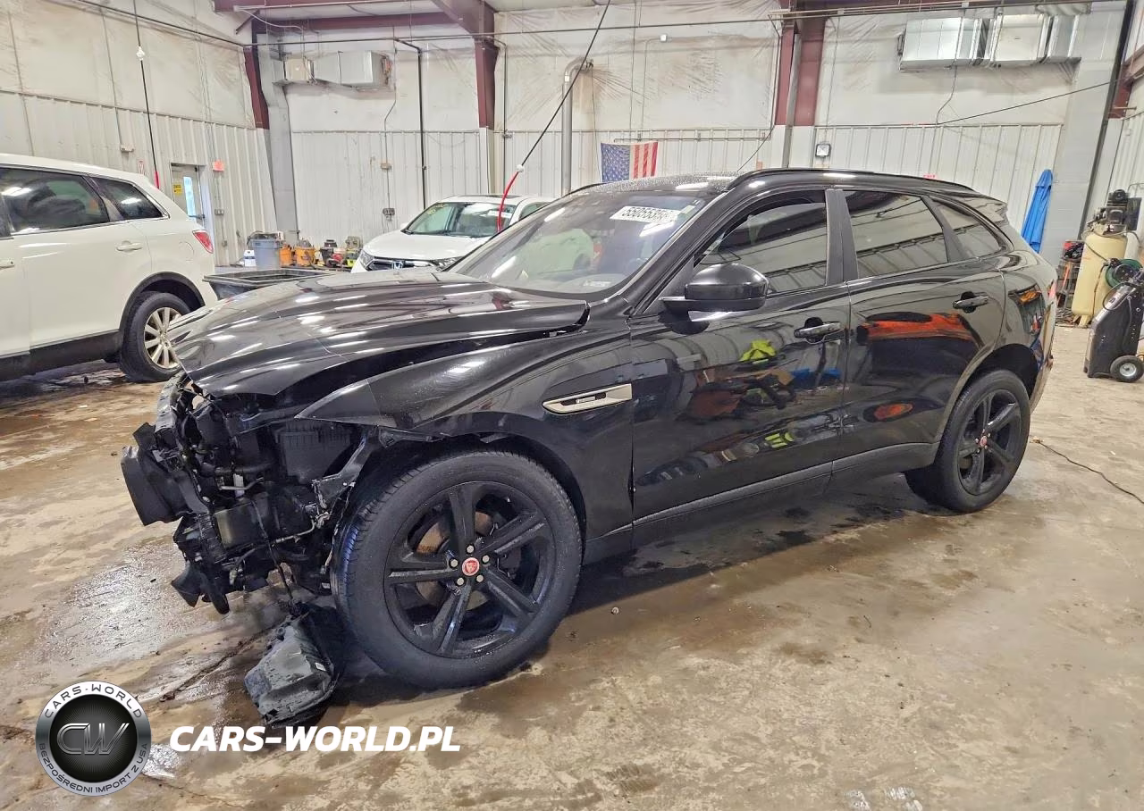 2018 Jaguar F-Pace R - Sport – zdjęcie 1 z 12