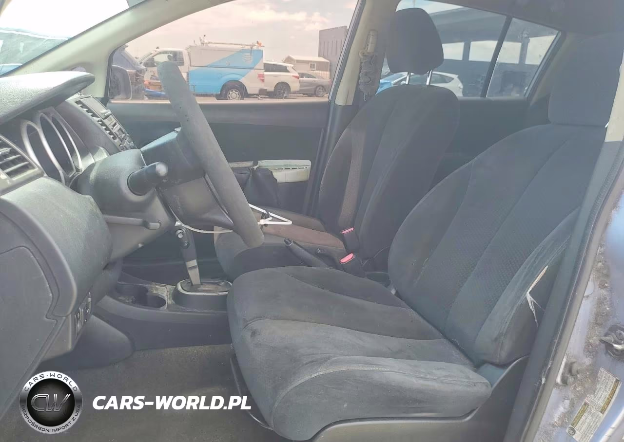 2010 Nissan Versa 1.8 S VIN:3N1BC1CP4AL418115 - 7