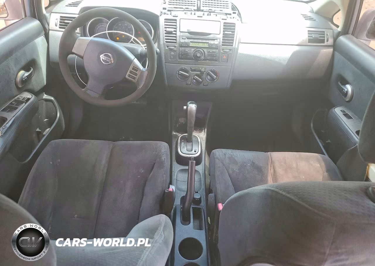 2010 Nissan Versa 1.8 S VIN:3N1BC1CP4AL418115 - 8