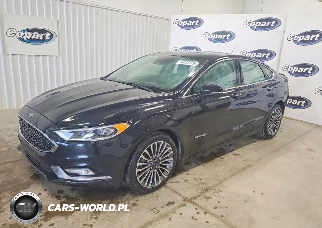 2018 Ford Fusion Titanium – zdjęcie 1 z 12