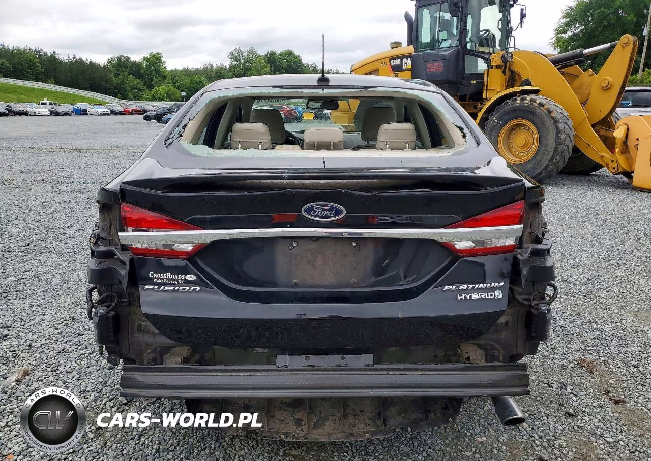 2018 Ford Fusion Titanium VIN:3FA6P0RU1JR274164 - 6