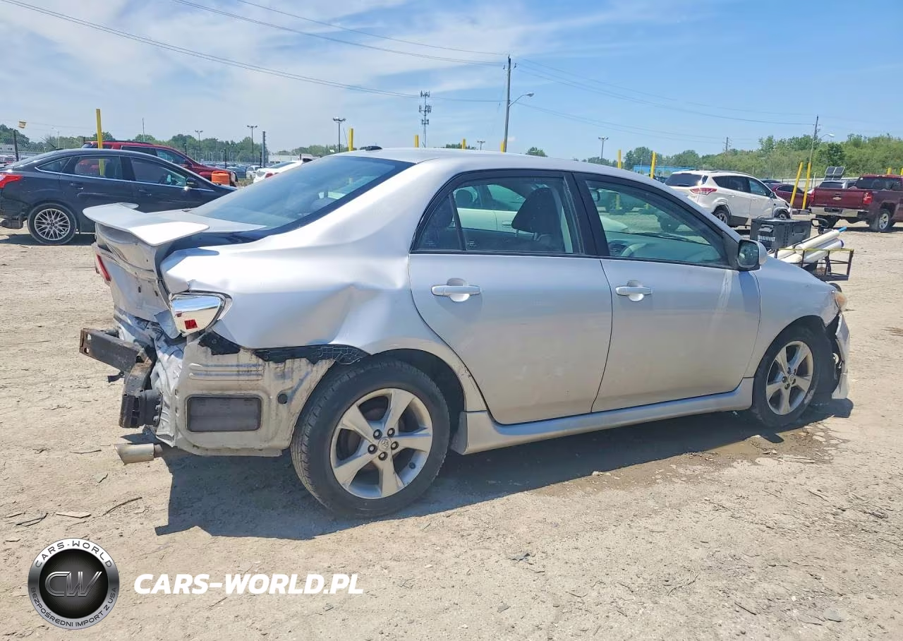 2011 Toyota Corolla S VIN:2T1BU4EE1BC722983 - 3