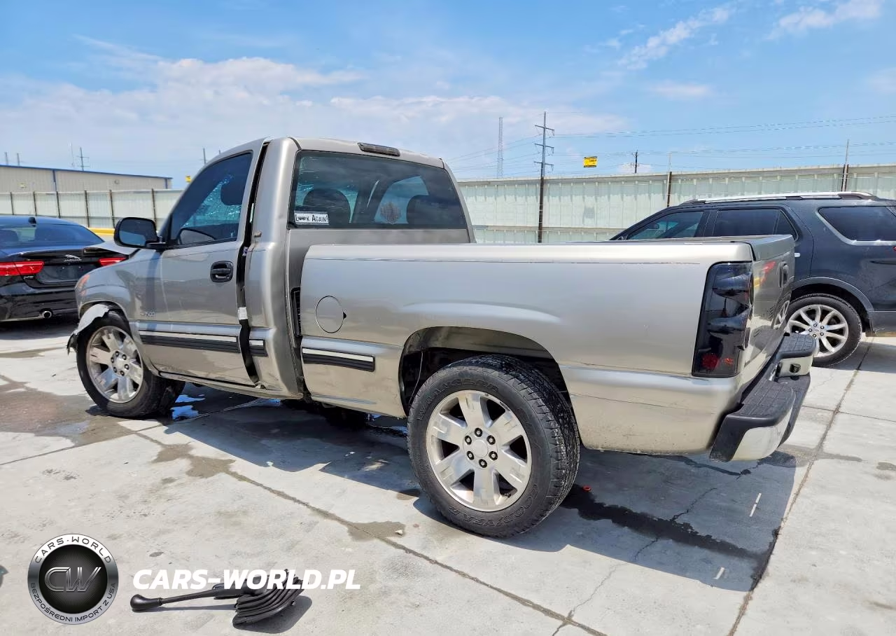 2002 Chevrolet Silverado C1500 VIN:1GCEC14W12Z156774 - 2