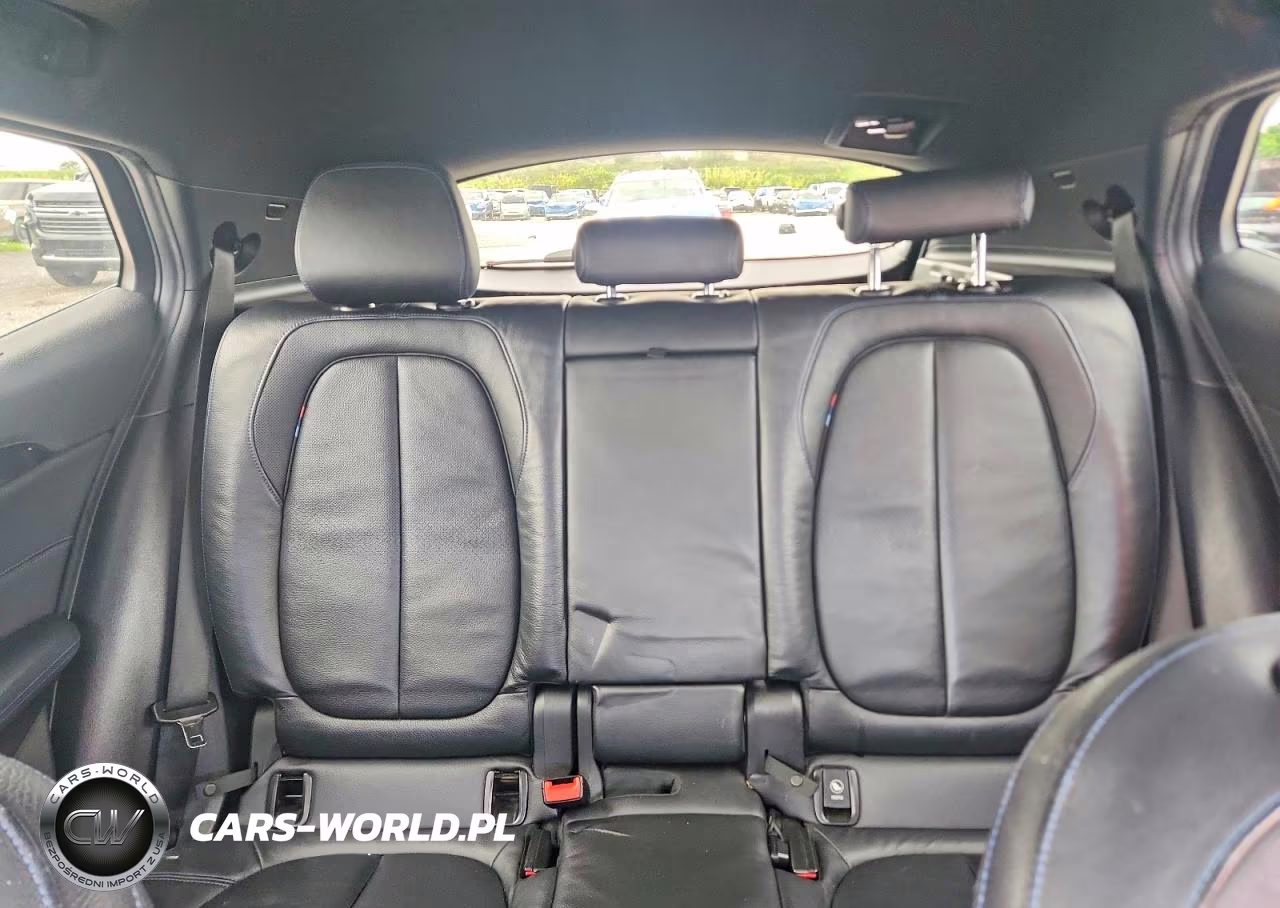 2018 BMW X2 Sdrive28I VIN:WBXYJ3C34JEJ75754 - 10