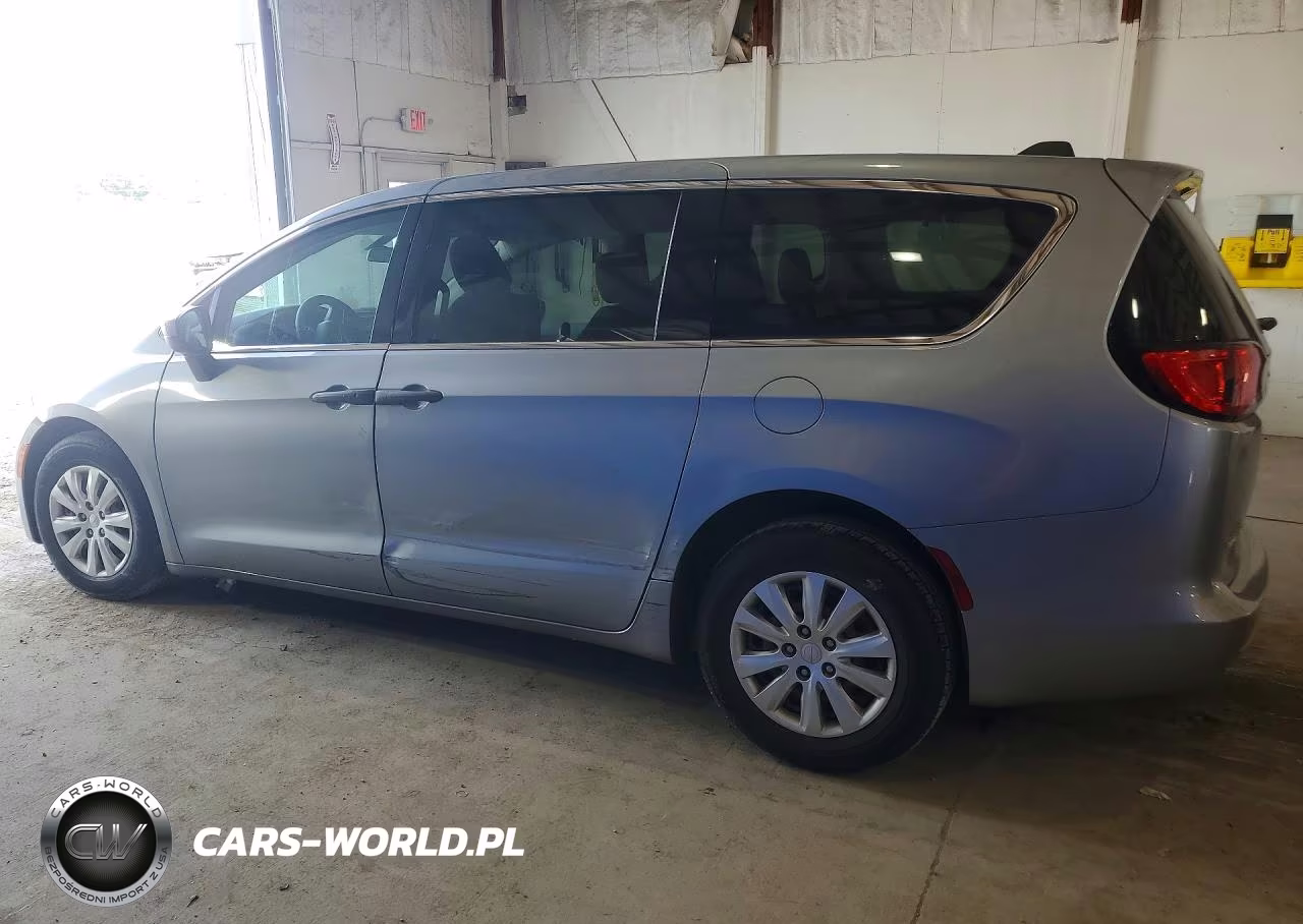 2019 Chrysler Pacifica L VIN:2C4RC1AG5KR703635 - 2