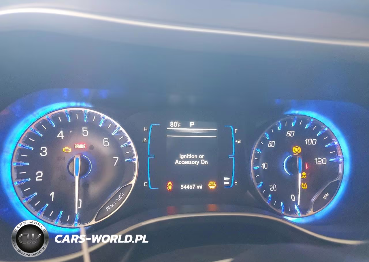 2019 Chrysler Pacifica L VIN:2C4RC1AG5KR703635 - 9