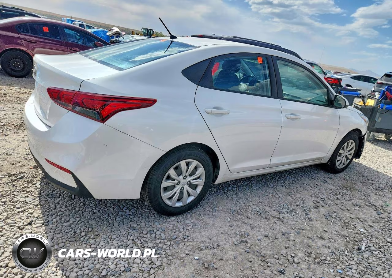 2020 Hyundai Accent Se VIN:3KPC24A67LE112128 - 3