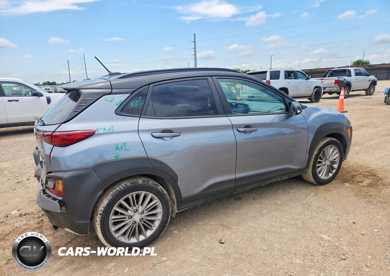 2018 Hyundai Kona Sel VIN:KM8K22AA6JU180712 - 3