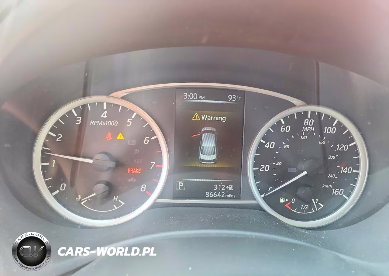 2017 Nissan Sentra Sr Turbo VIN:3N1CB7AP9HY231995 - 9