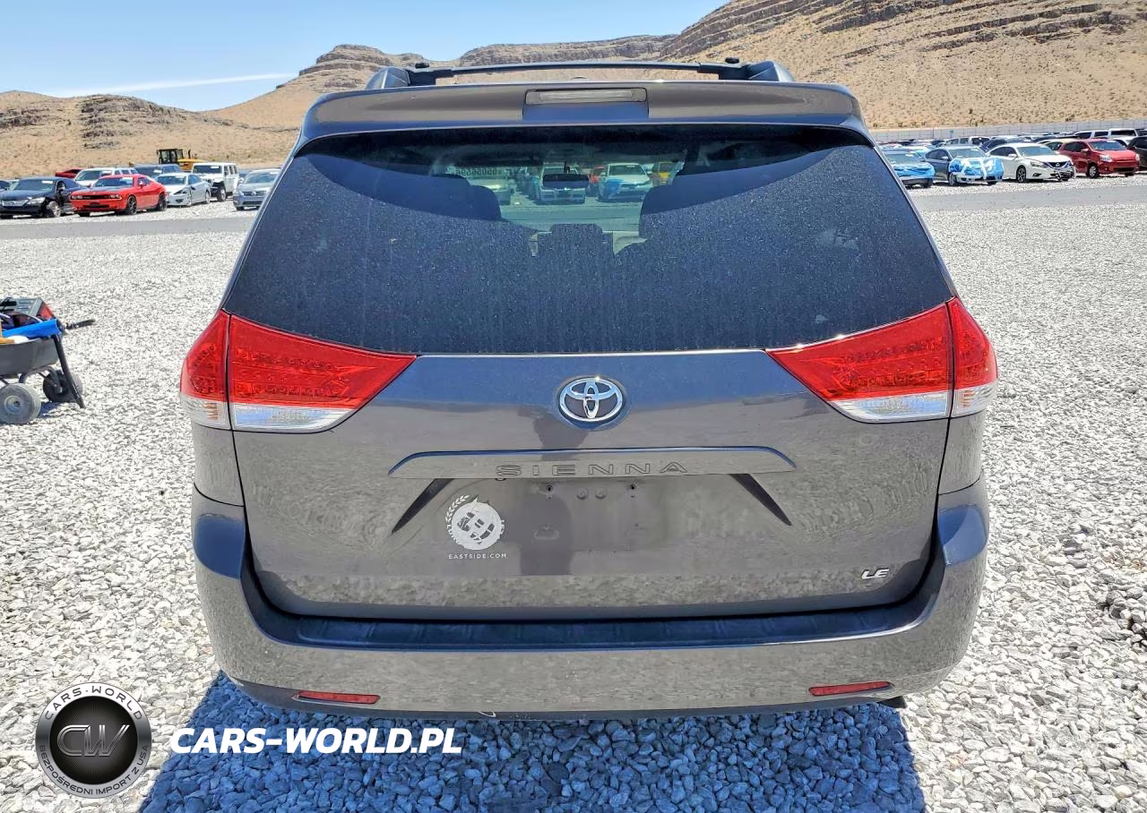 2013 Toyota Sienna Le VIN:5TDKK3DC5DS312827 - 6