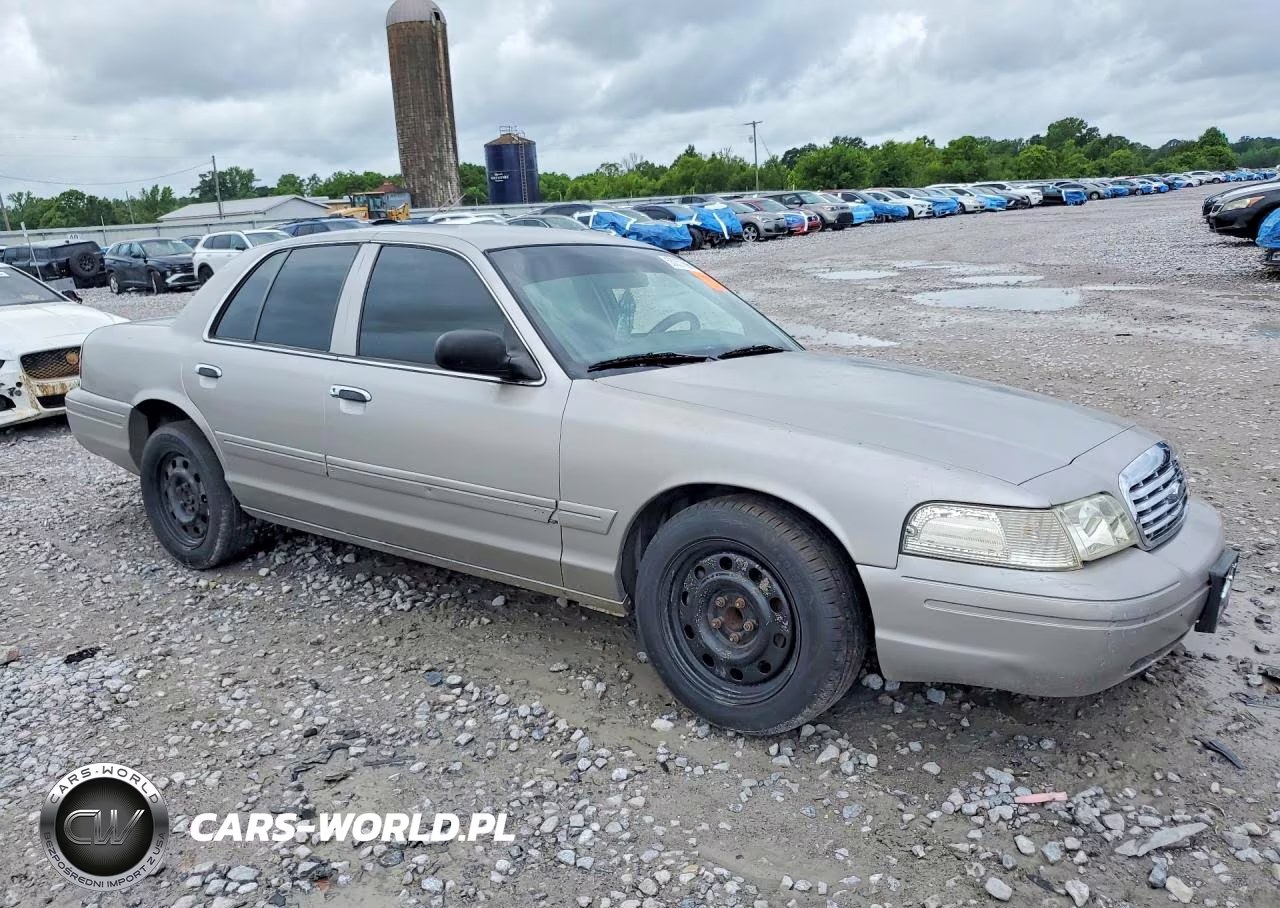 2008 Ford Crown Victoria Police Interceptor VIN:2FAHP71V28X102243 - 4