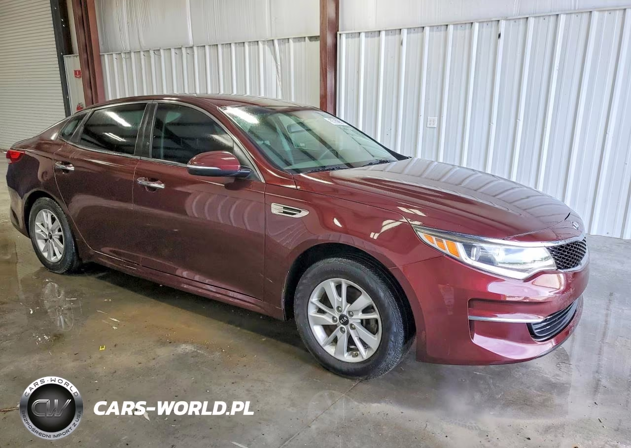 2017 Kia Optima Lx VIN:5XXGT4L32HG135090 - 4