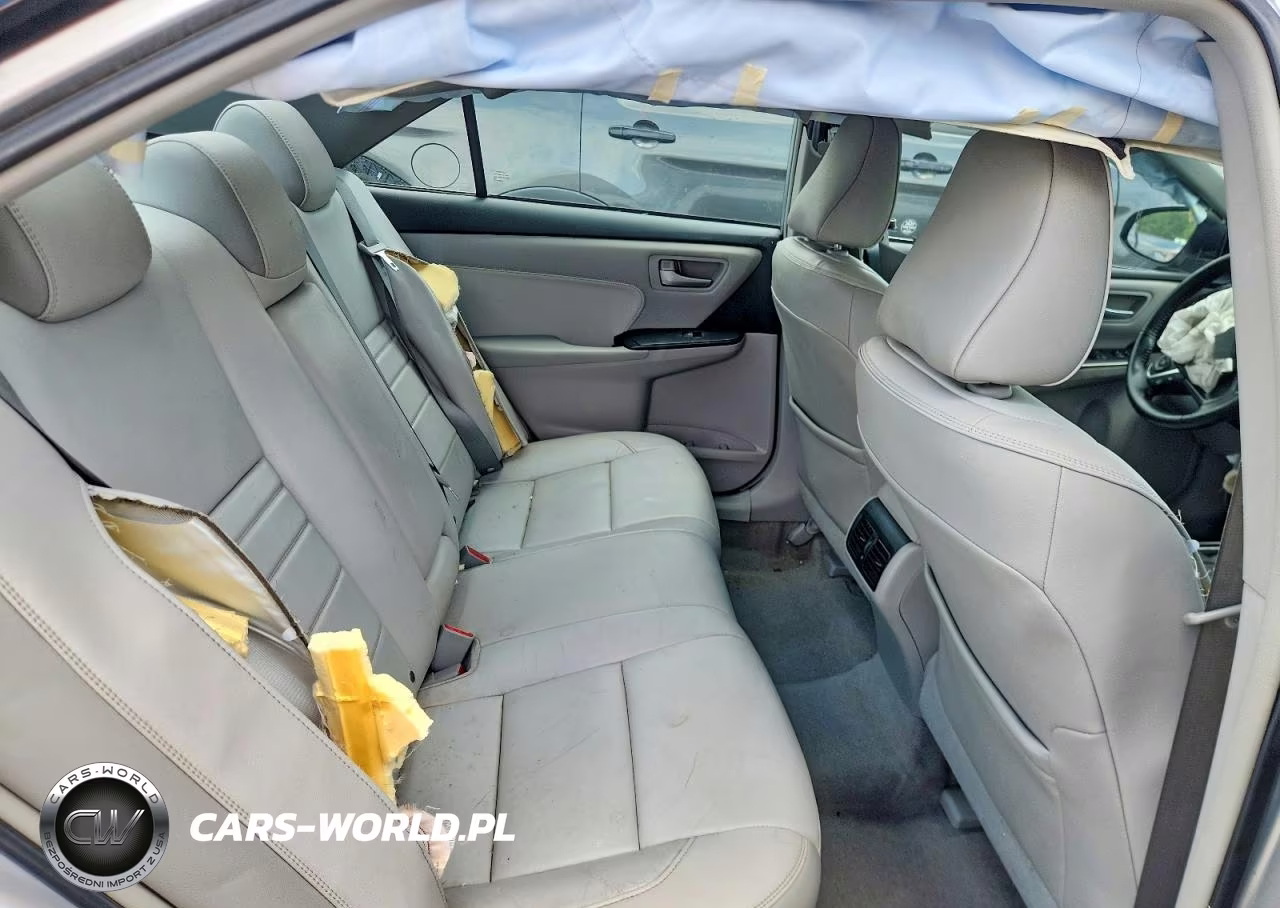 2015 Toyota Camry Xle VIN:4T1BF1FK9FU947623 - 10