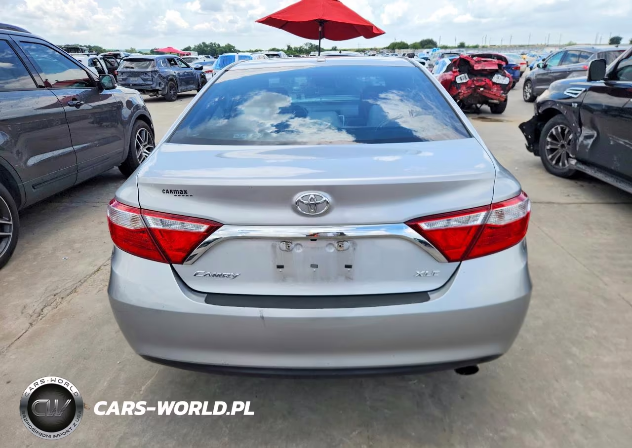 2015 Toyota Camry Xle VIN:4T1BF1FK9FU947623 - 6