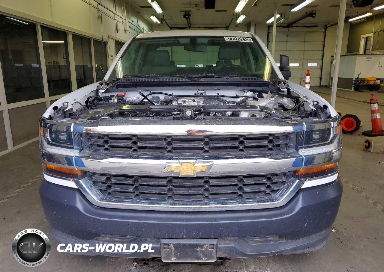 2017 Chevrolet Silverado C1500 VIN:1GCRCNEC9HZ238533 - 5