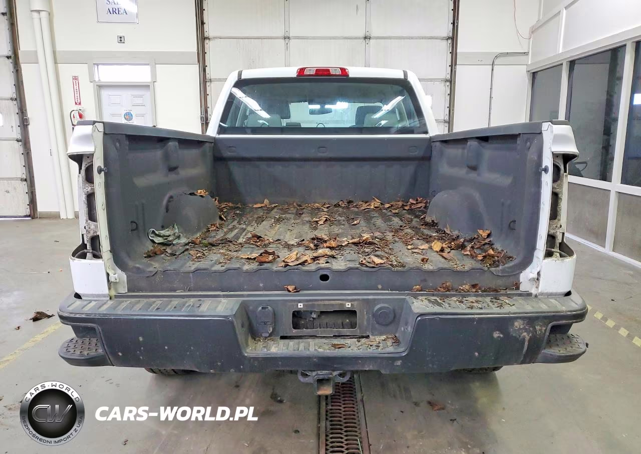 2017 Chevrolet Silverado C1500 VIN:1GCRCNEC9HZ238533 - 6