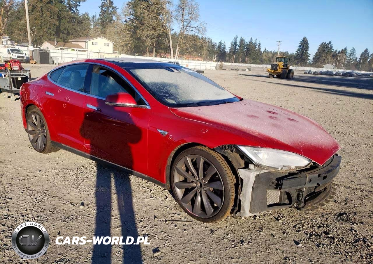 2015 Tesla Model S