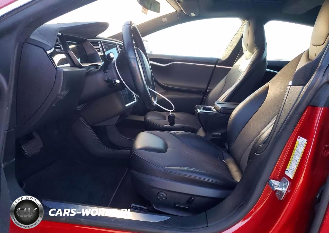 2015 Tesla Model S VIN:5YJSA1E18FF118157 - 5