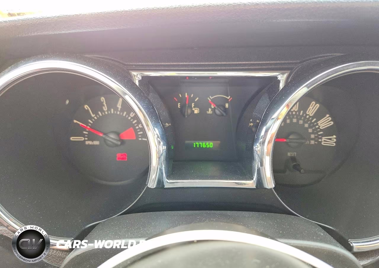 2009 Ford Mustang VIN:1ZVHT80N595134388 - 9