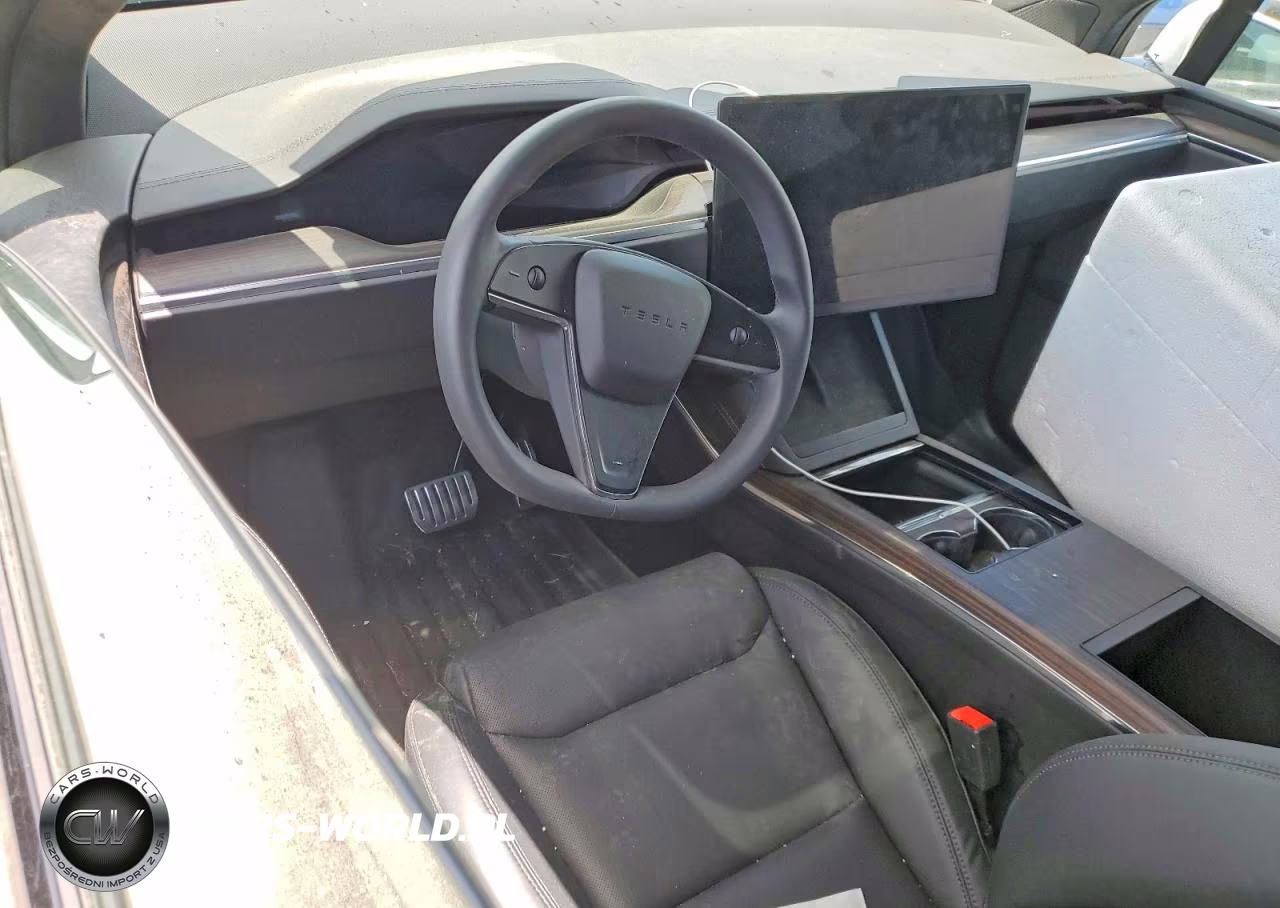 2023 Tesla Model X VIN:7SAXCAE5XPF425711 - 8