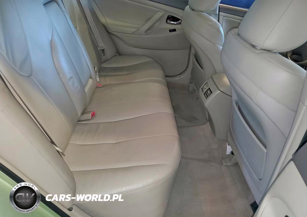 2007 Toyota Camry Hybrid VIN:JTNBB46K073042756 - 10