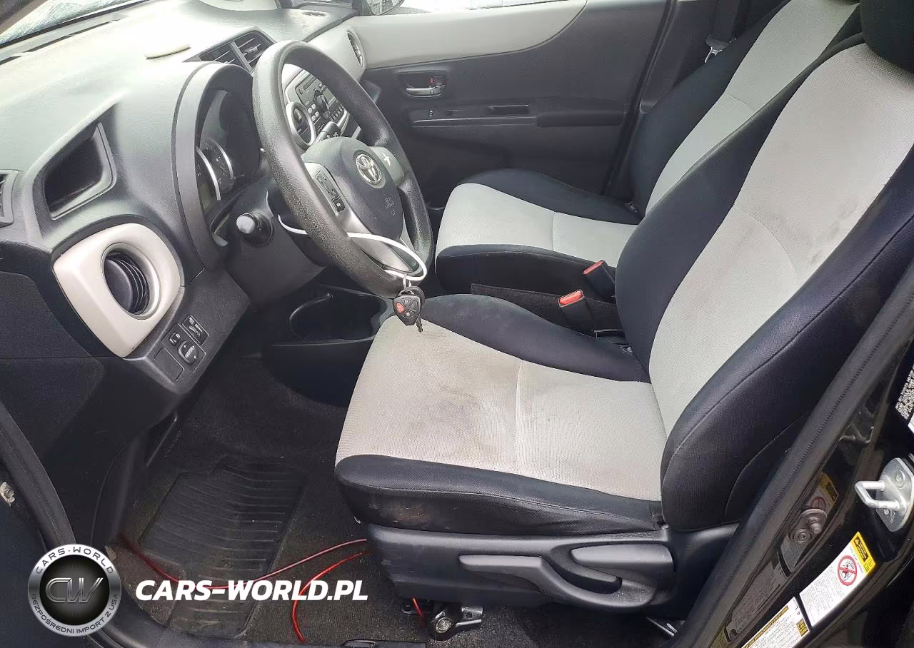 2012 Toyota Yaris 5-Door Le VIN:JTDKTUD39CD522960 - 7