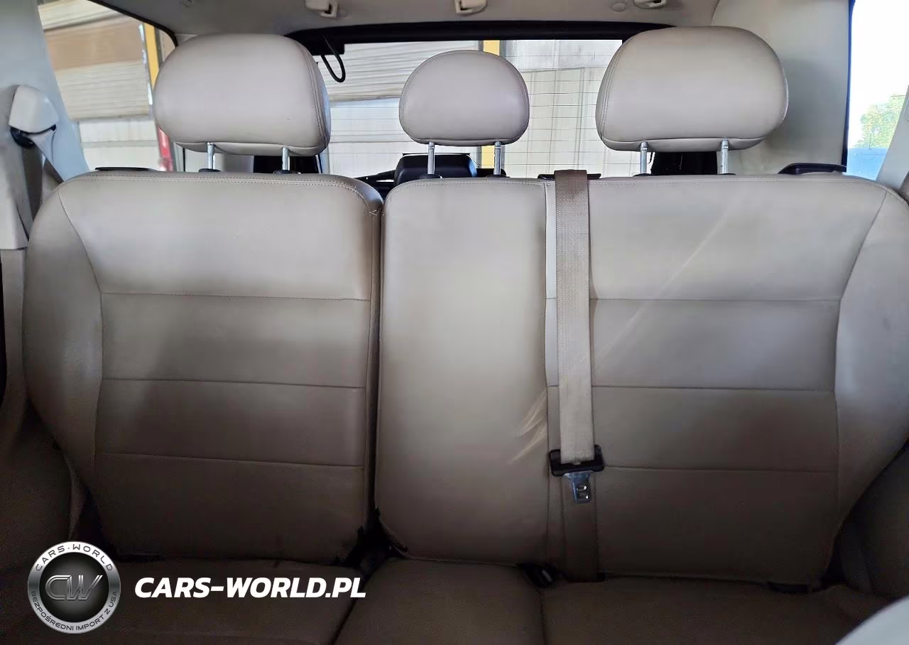 2008 Ford Escape Hybrid VIN:1FMCU49H88KB85461 - 10