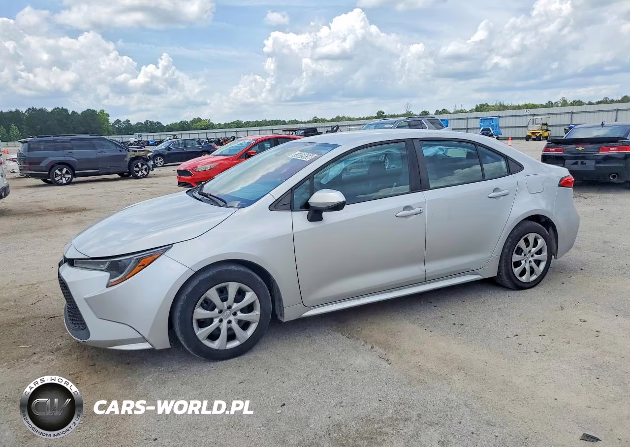 2022 Toyota Corolla Le – zdjęcie 1 z 12