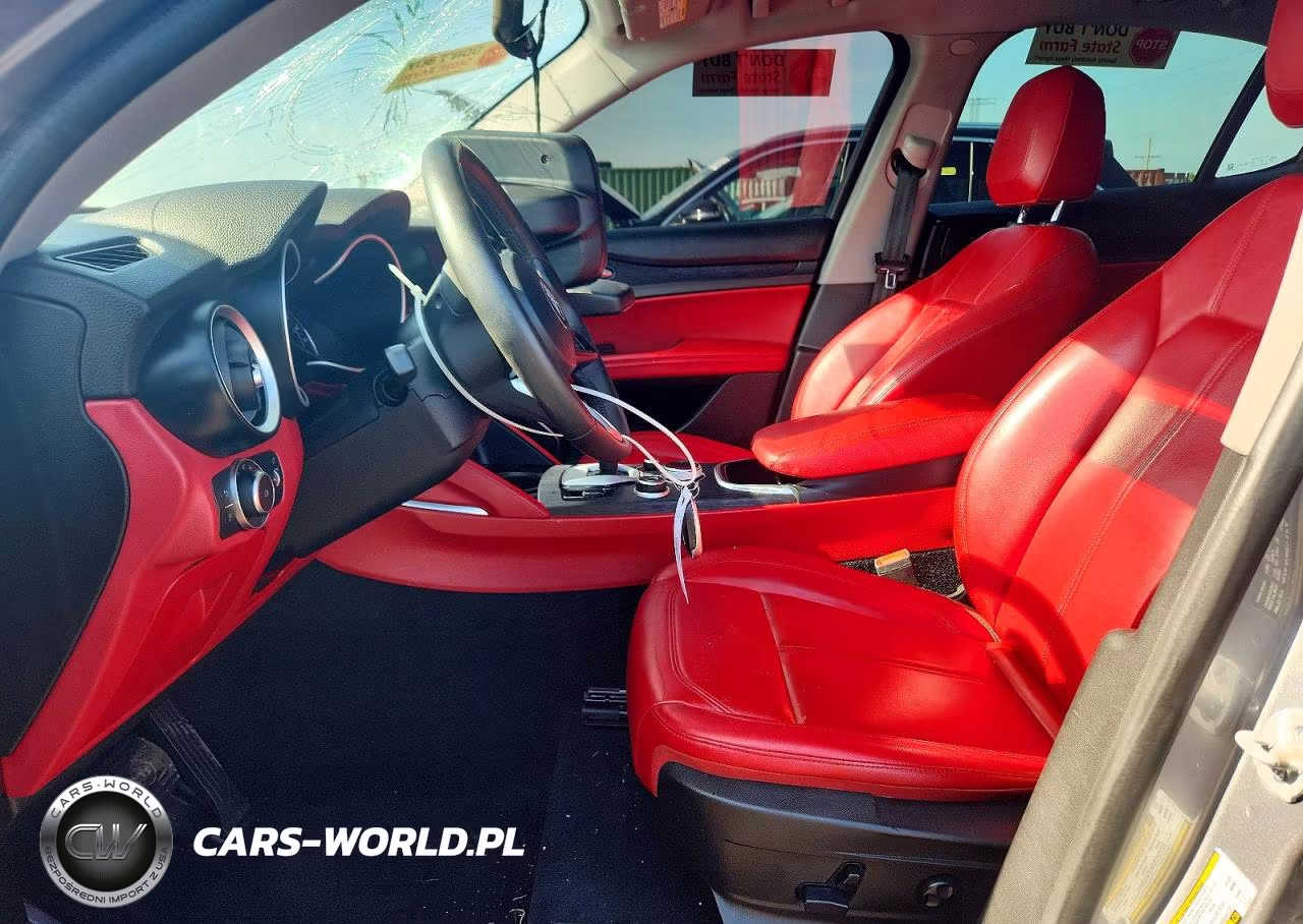 2020 Alfa Romeo Stelvio VIN:ZASPAKAN8L7C91447 - 7
