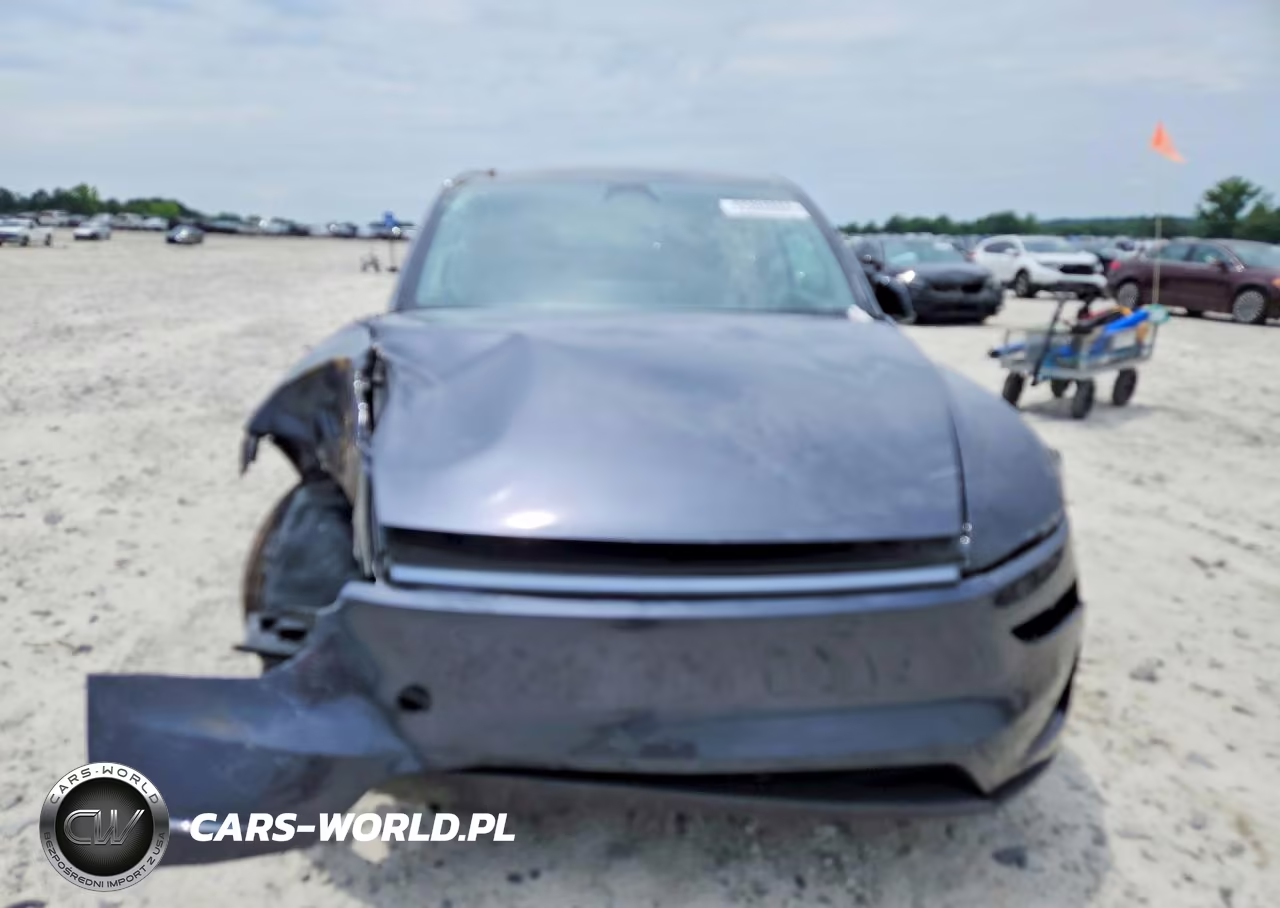 2026 Tesla Model Y VIN:7SAYGDEDXTA447359 - 5