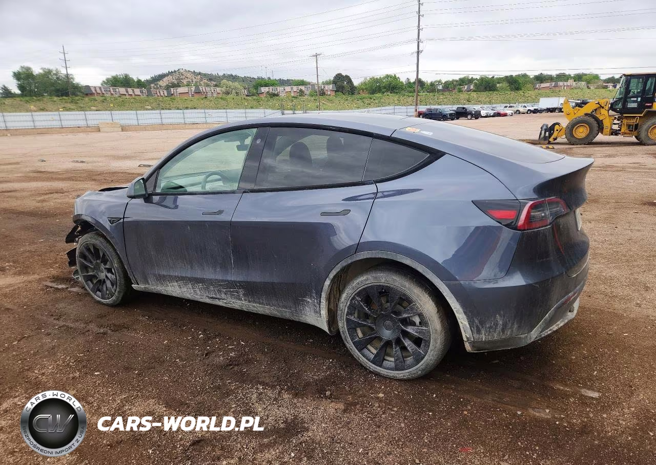2023 Tesla Model Y VIN:7SAYGDEE4PF601680 - 2
