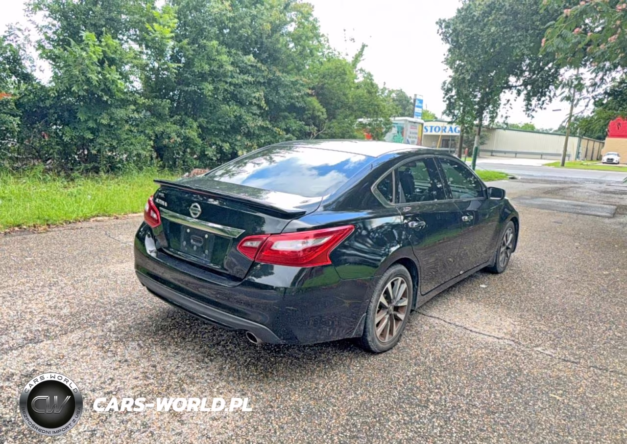 2018 Nissan Altima 2.5 S VIN:1N4AL3AP2JC479052 - 4